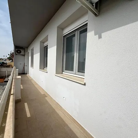 Apartment Matt 1 *